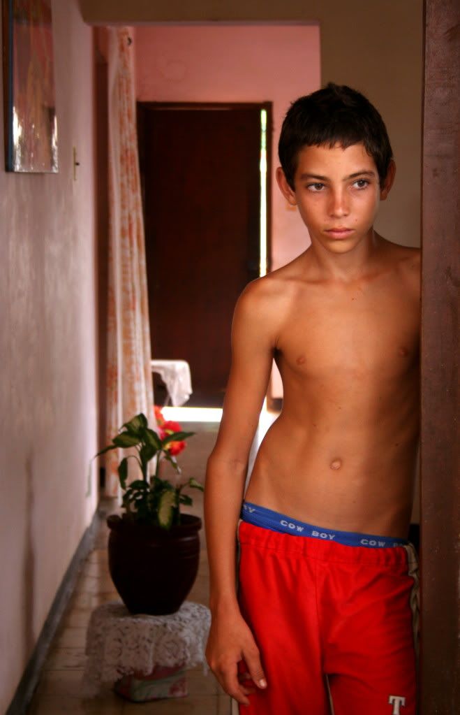 IMAGE: http://i1214.photobucket.com/albums/cc483/Fals7D/cowboy.jpg