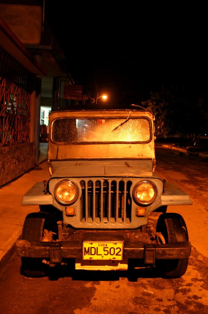 IMAGE: http://i1214.photobucket.com/albums/cc483/Fals7D/jeep.jpg