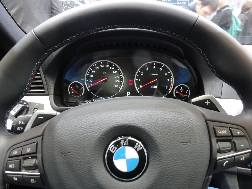 M5-interior.jpg