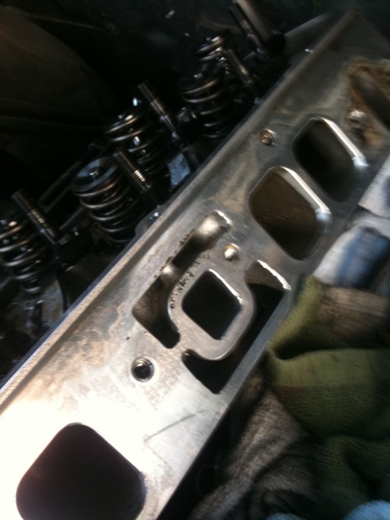 BBC intake gasket question Team Chevelle