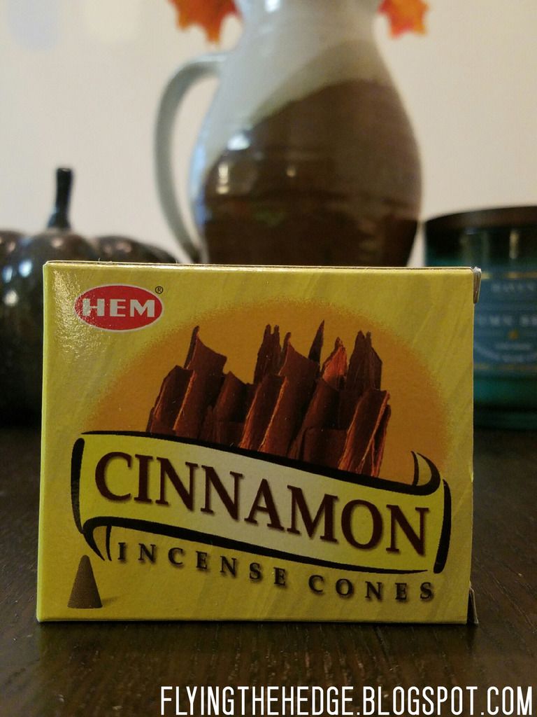 Flying the Hedge Box of Shadows Review October