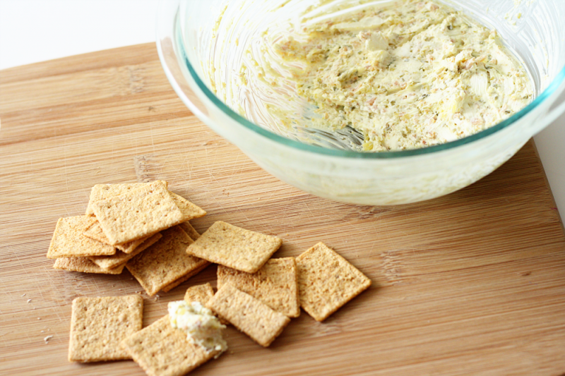 cream cheese recipes for crackers