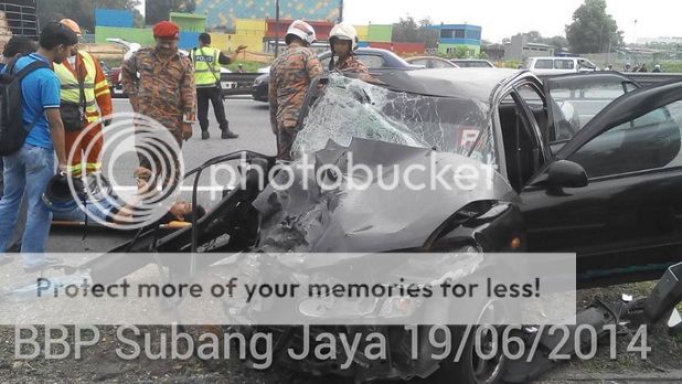 Kemalangan Bas Kereta Proton Wira Dan Motorsikal Di Tol Batu 3 10 Gambar